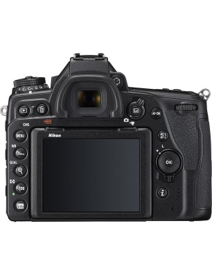 NIKON D780