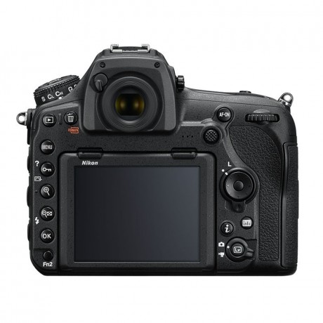 NIKON D850