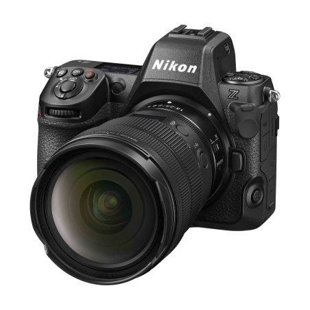 NIKON Z8 + 24-120 F/4 S